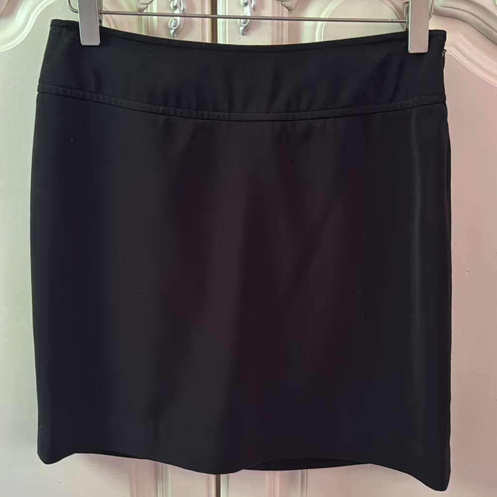 Skirt White House Black Market 0 work business casual mini midi knee stretch xs